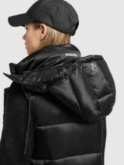 Khujo Vestes Sans Manches Gilet Tourin Femme Noir 17 Khujo Vestes Sans Manches Gilet Tourin Femme Noir -Khujo 0c2adb6113afb417be072dbdb1b4be5f