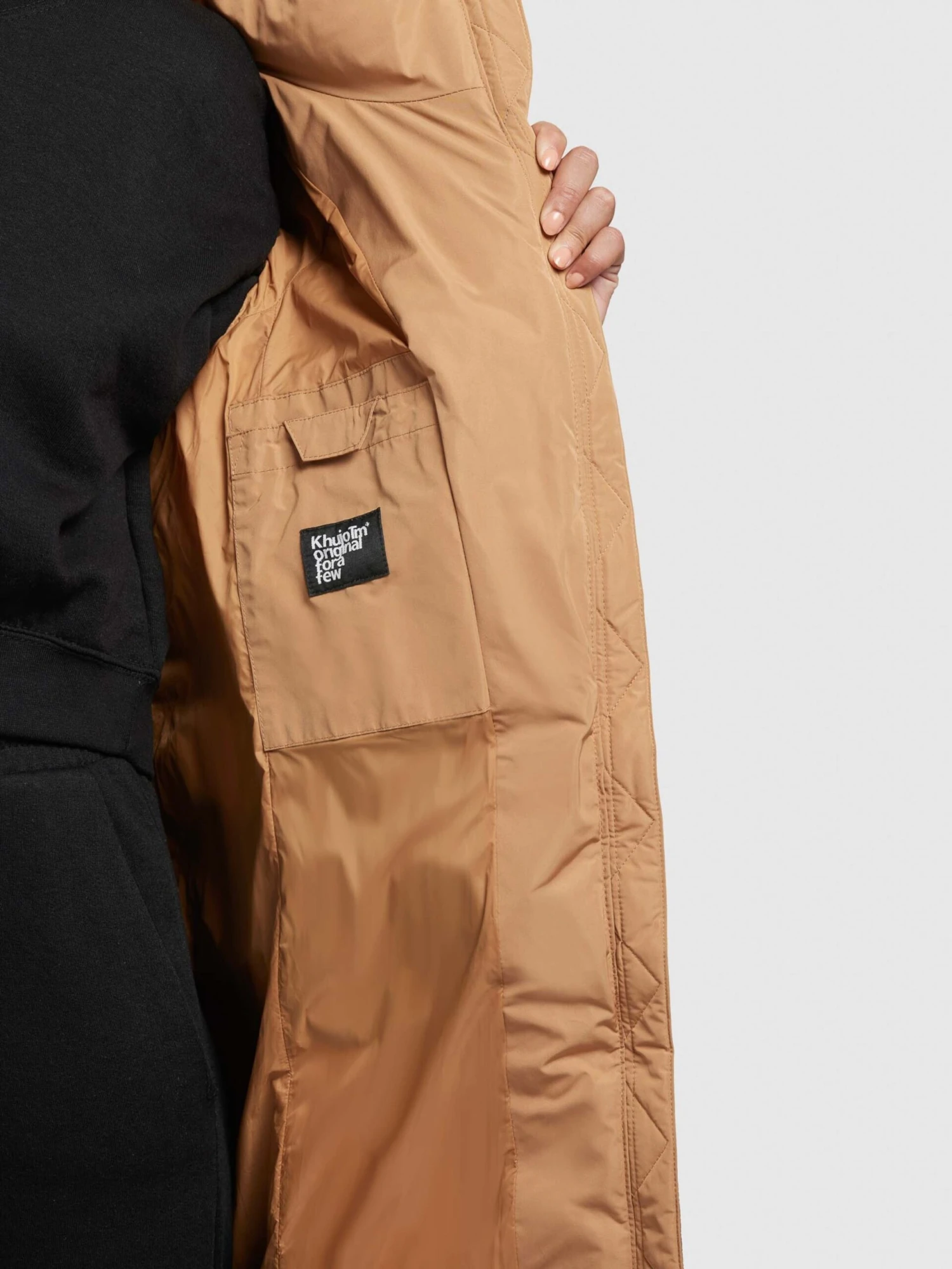 Khujo Manteaux De Mi-saison Manteau Mi-saison Klayd Femme Ocre 10 Khujo Manteaux De Mi-saison Manteau Mi-saison Klayd Femme Ocre – Image 8