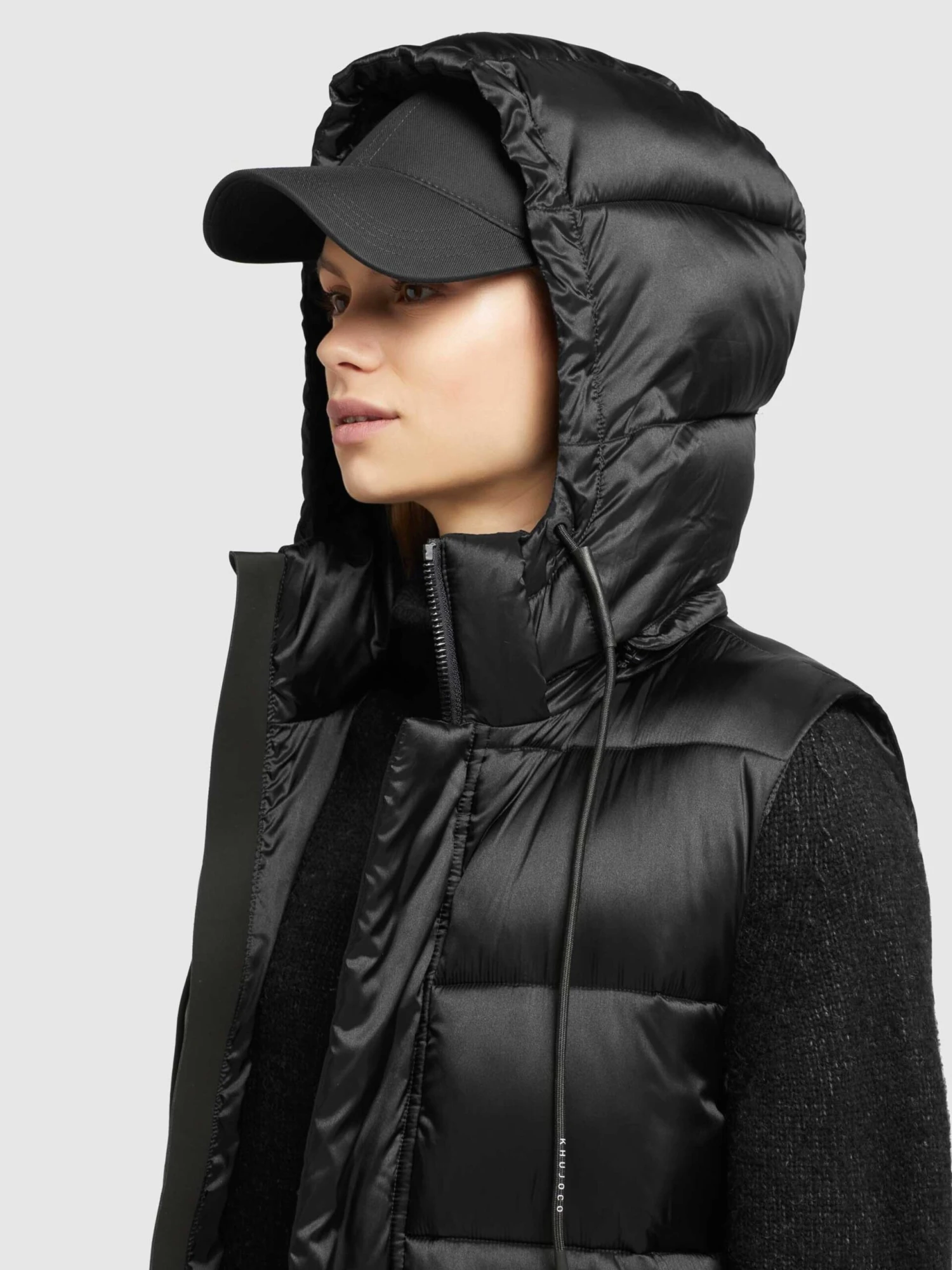 Khujo Vestes Sans Manches Gilet Tourin Femme Noir 9 Khujo Vestes Sans Manches Gilet Tourin Femme Noir – Image 7